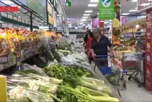 [Video] Seven inspection teams formed to stabilise market during peak Tet period