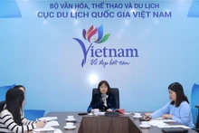 Nguyen Thi Hoa Mai, Deputy Head of the Viet Nam National Authority of Tourism, chairs the online meeting on preparations for ITE HCMC 2026. (Photo: TITC)