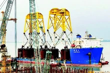 Fabrication of offshore wind power foundations at PTSC Port in Vung Tau. (Photo: HOANG ANH)