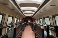 The train features a classic colour scheme but a modern design style to create an enjoyable experience for visitors. (Photo: nhandan.vn)