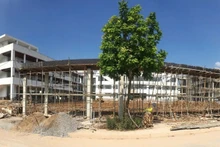 The Phuc Thinh High School project (Phuc Thinh Commune) is nearing completion.