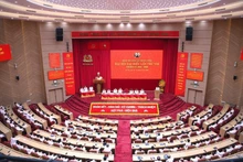 At the closing ceremony of the 8th Congress of the Central Public Security Party Organisation (Photo: VNA)