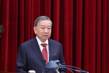 Party General Secretary To Lam delivers an opening speech at the 13th plenum of the 13th Party Central Committee. (Photo: VNA)