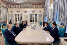 At the working session between the Viet Nam Academy of Social Sciences (VASS) delegation and representatives of the Azerbaijan National Academy of Sciences (ANAS) (Photo: VNA)