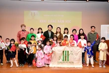 Cay Tre Vietnamese Language School in Osaka, Japan, holds the opening ceremony for the 2026-2027 academic year.