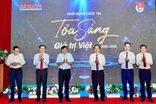 Delegates participated in the official launch ceremony of the Shining Vietnamese Values Contest 2025–2026.