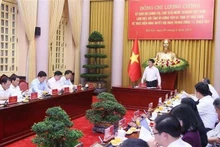 President Luong Cuong's working session with the Party Committees of Hung Yen and Thai Binh provinces in Ha Noi on June 5 (Photo: VNA)