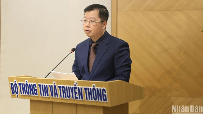 Deputy Minister of Information and Communications Nguyen Thanh Lam speaks at the launch ceremony of the contest. (Photo: Hai Dang)