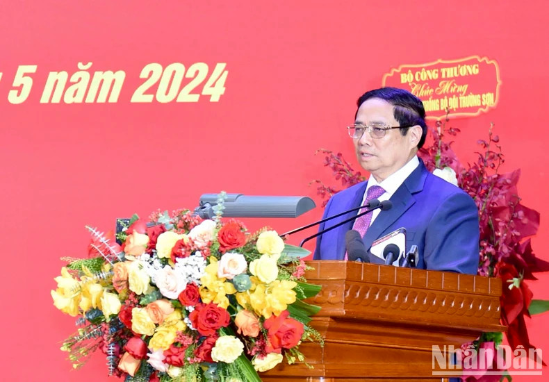 PM Pham Minh Chinh speaks at the working session. (Photo: NDO) PM Pham Minh Chinh speaks at the working session. (Photo: NDO)