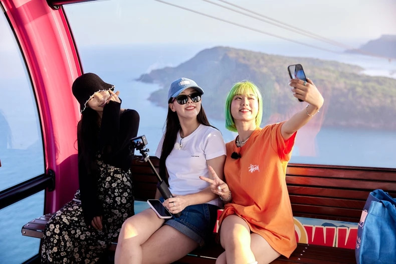 The southern area in Phu Quoc has many entertainment activities along with the golf experience. The southern area in Phu Quoc has many entertainment activities along with the golf experience.