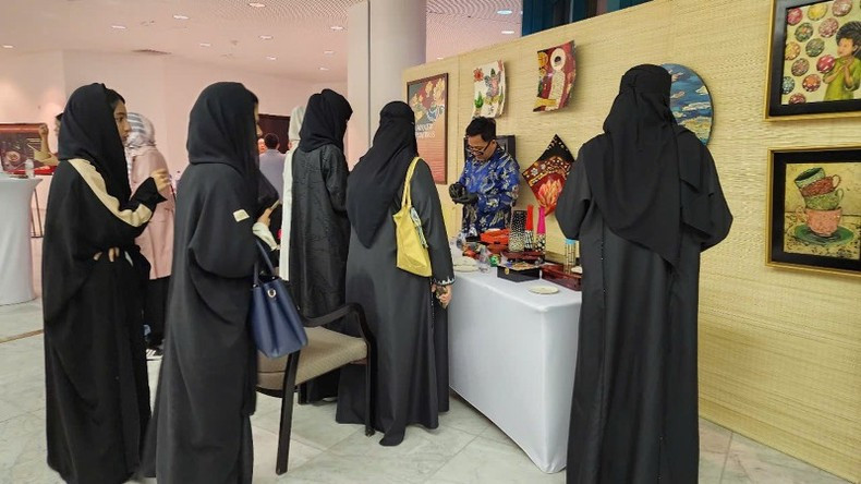 This event was part of the national promotion programme “Vietnam Day Abroad 2024”, aimed at bringing Vietnamese culture closer to the Middle Eastern public.