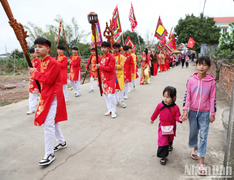 The festival is held annually on the first and second days of the second lunar month. The festival is held annually on the first and second days of the second lunar month.