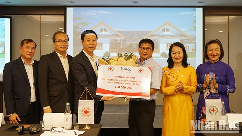 SIPCO Company supports the construction of the healthcare facility Little Napeng in Vientiane Province (Laos). SIPCO Company supports the construction of the healthcare facility Little Napeng in Vientiane Province (Laos).