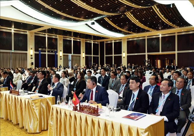 The Vietnamese delegation at the event. (Photo: VNA)