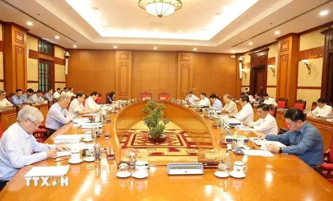 Top leader's article on innovating Party's leadership ảnh 1 Top leader's article on innovating Party's leadership ảnh 1