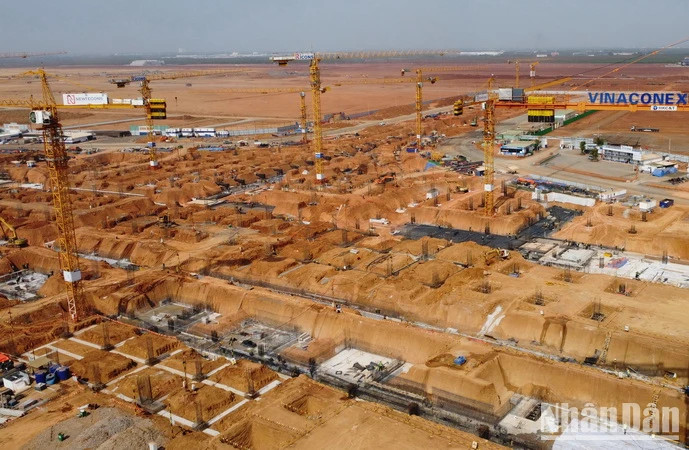 The Long Thanh airport construction project has been being accelerated and is expected to be put into operation in 2026. The Long Thanh airport construction project has been being accelerated and is expected to be put into operation in 2026.