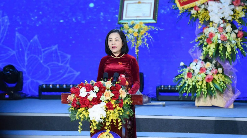 NA Vice Chairwoman Nguyen Thi Thanh speaks at the ceremony.