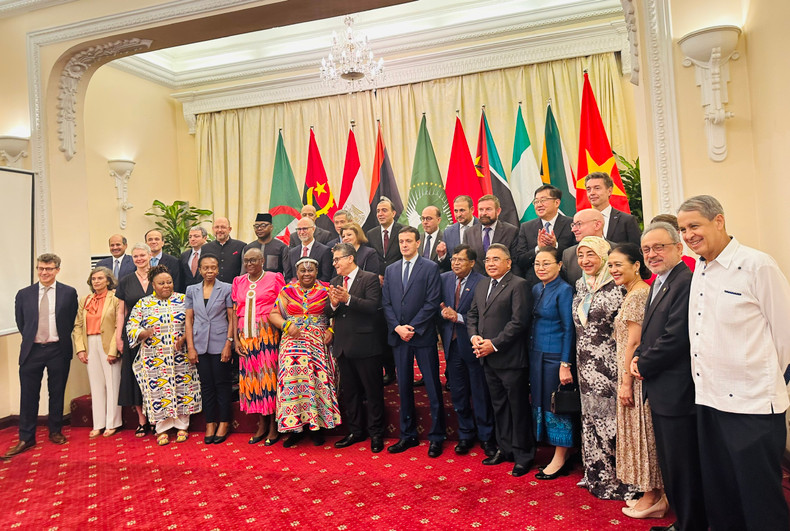 The delegates attend the celebration. (Photo: KIM LINH)