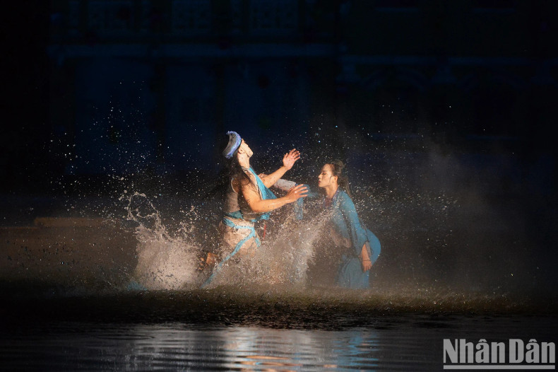 When her lover returned, she had turned to stone, becoming an eternal lighthouse.