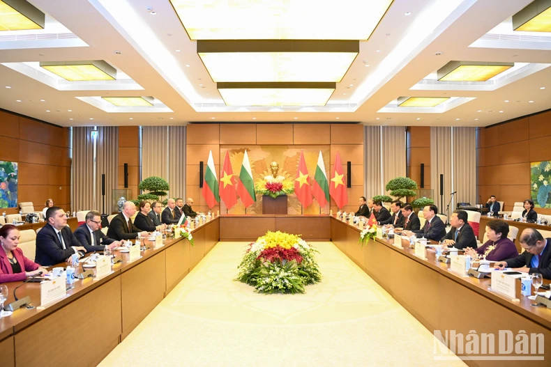 An overview of the talks between the two top legislators. An overview of the talks between the two top legislators.