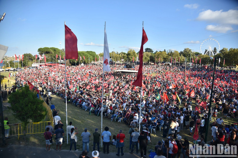 This year's Avante Press Festival is a major gathering for the Portuguese Communist Party, in preparation for the 22nd National Congress in December.
