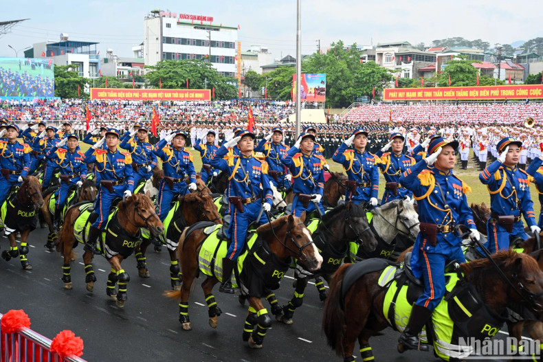 The formation of Cavalry Mobile Police force
