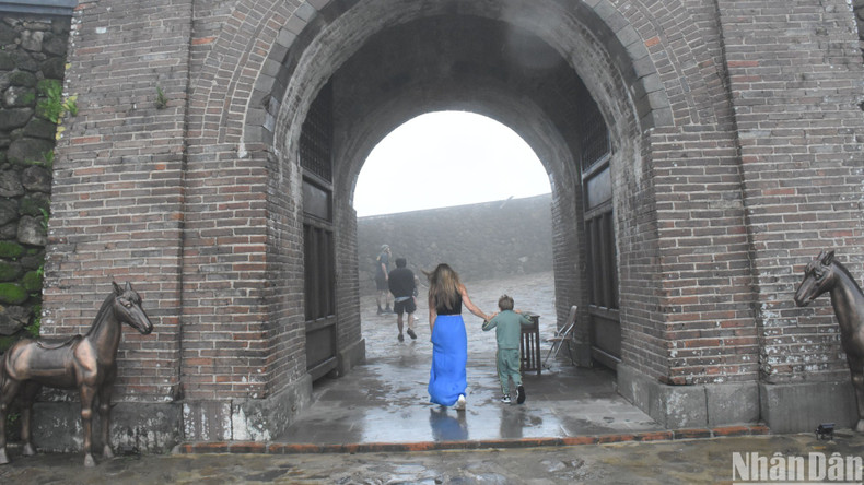 From the main gate, visitors move to the area of the photo and document display room. (Photo: ANH DAO)