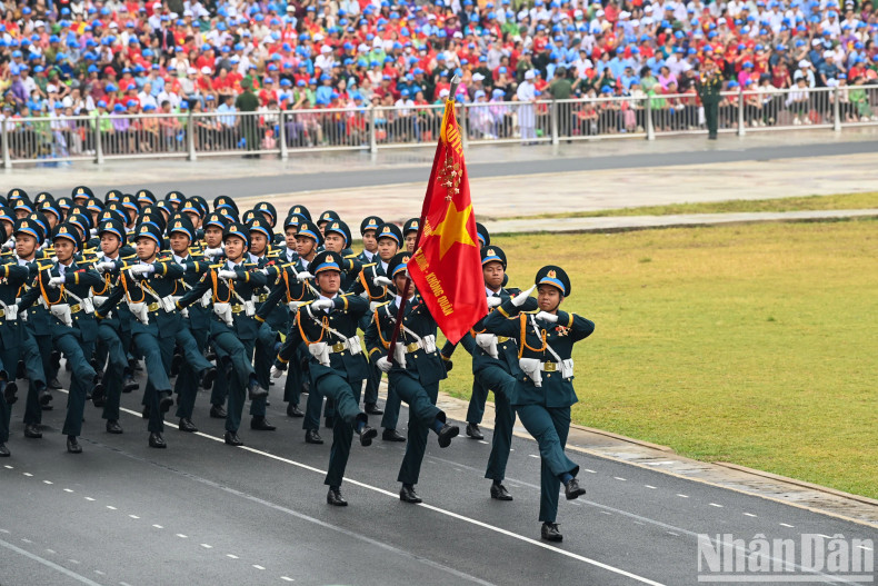 The formation of the Air Force and Air Defence officers