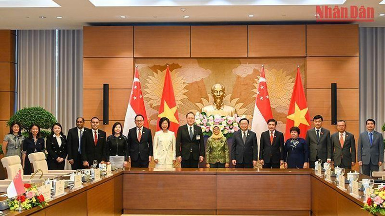 The delegates from both two sides at the reception (Photo: NDO) The delegates from both two sides at the reception (Photo: NDO)