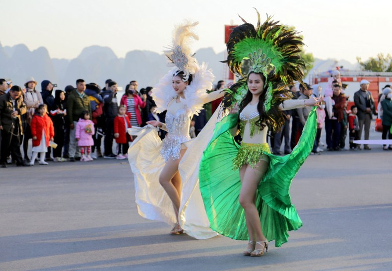 The 2022 Ha Long Winter Carnival is expected to attract a large number of visitors.
