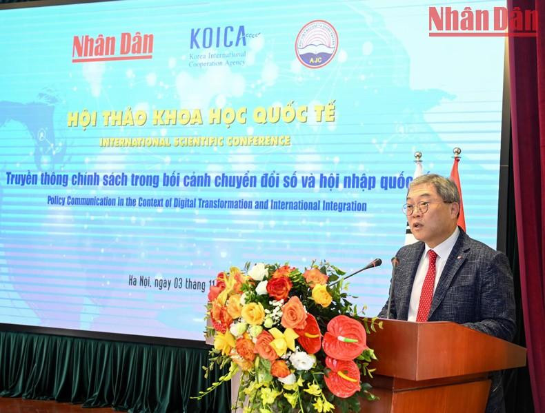 Country Director of KOICA Vietnam Cho Han Deog speaks at the conference. (Photo: NDO) Country Director of KOICA Vietnam Cho Han Deog speaks at the conference. (Photo: NDO)