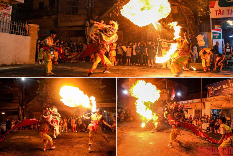 The spectacular lion dance and fire blowing performances The spectacular lion dance and fire blowing performances