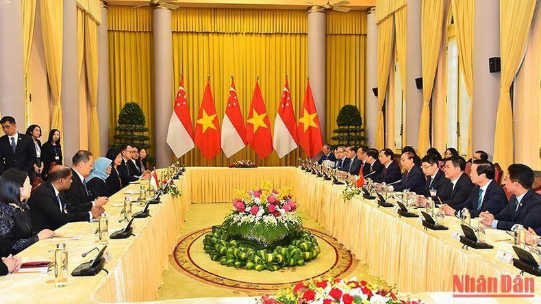 At the talks (Photo: NDO)