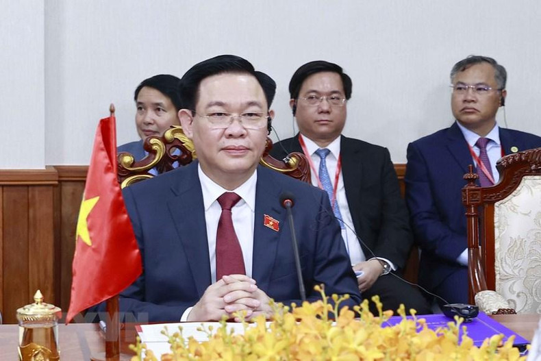 Vietnamese NA Chairman Vuong Dinh Hue at the talks. (Photo: VNA)