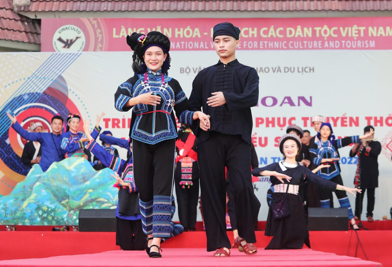 Ha Nhi ethnic minority people in Lao Cai province