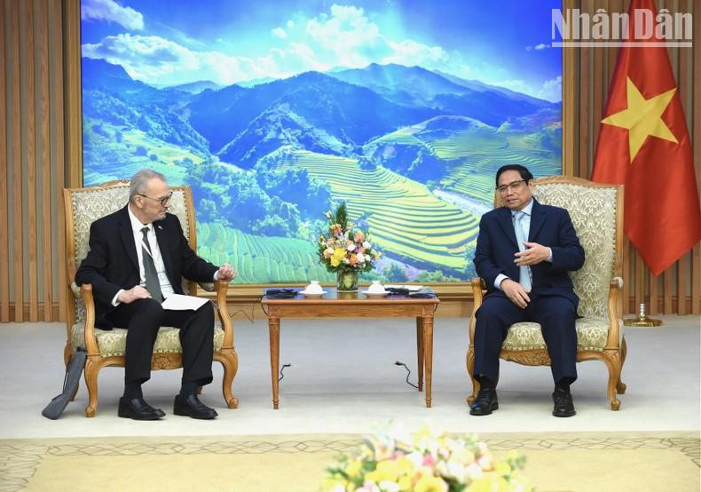 At the reception (Photo: NDO)