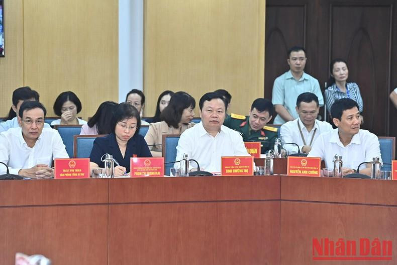 The delegates and voters at the meeting.