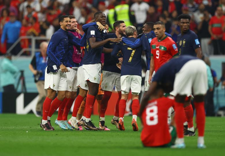 France players celebrate reaching the final after the match. (Photo: REUTERS)