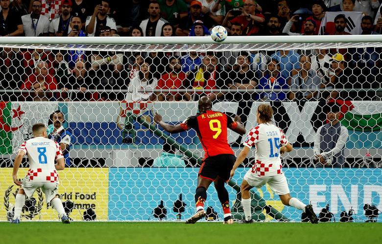 Belgium's Romelu Lukaku misses a chance to score against Croatia. (Photo: REUTERS)