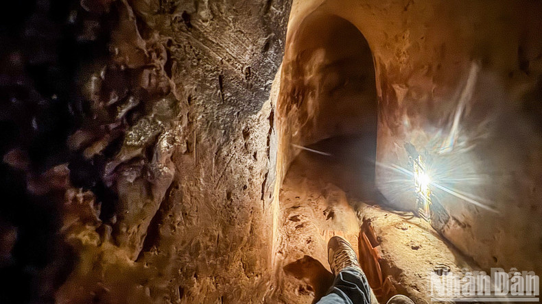Traces of the Cu Chi Tunnels remain to this day. Traces of the Cu Chi Tunnels remain to this day.