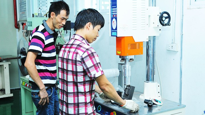 Vietnam is focusing on workforce training to meet the demands of FDI enterprises. (Photo: HAI ANH)