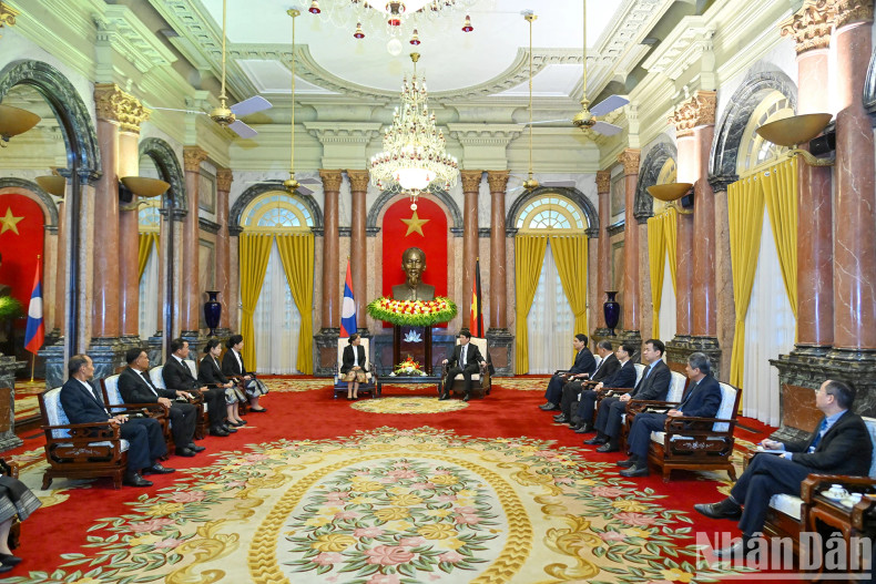 An overview of the reception. An overview of the reception.