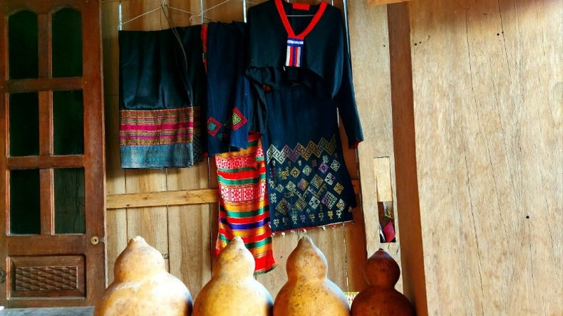 The identity of the Muong People – Au Ta branch The identity of the Muong People – Au Ta branch