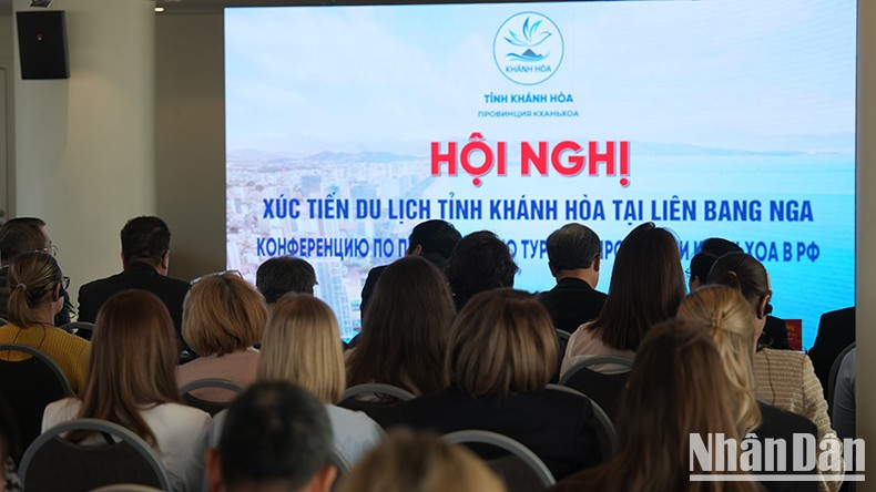 A large number of Russian companies attend the conference. (Photo: XUAN HUNG)