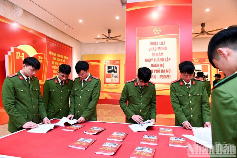 Over the past 95 years, through countless heroic moments in history, Hanoi has remained a source of pride and a place that gathers, embodies, and spreads the most noble values of the nation. Over the past 95 years, through countless heroic moments in history, Hanoi has remained a source of pride and a place that gathers, embodies, and spreads the most noble values of the nation.