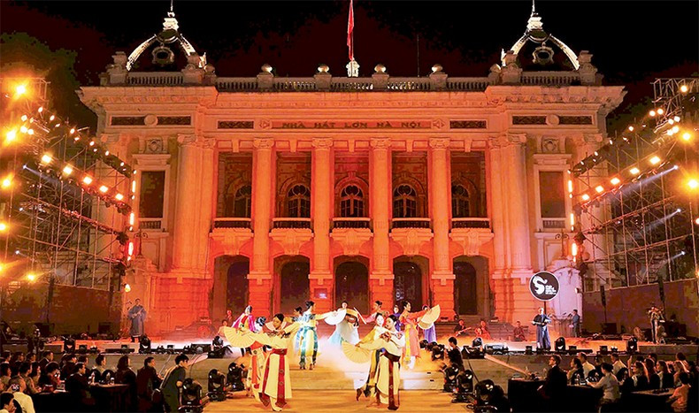 The Creative Design Festival 2024 has proven that Hanoi is a creative city with many creative communities across various fields. Photo: Huyen Thuong. The Creative Design Festival 2024 has proven that Hanoi is a creative city with many creative communities across various fields. Photo: Huyen Thuong.