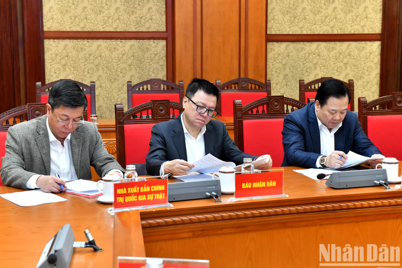 The delegates attend the session.