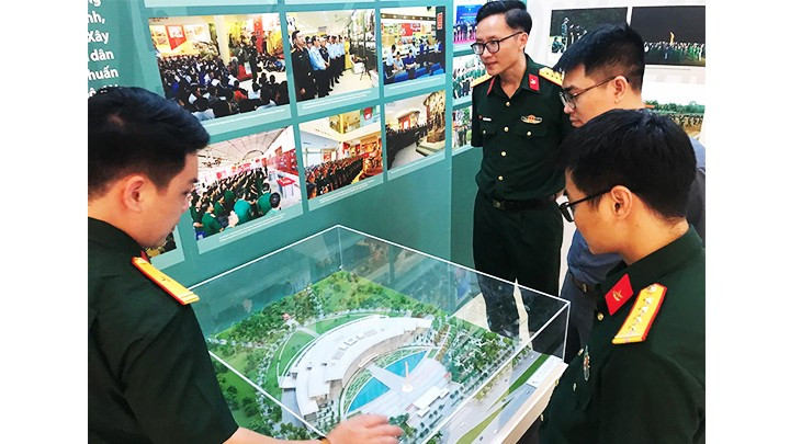 The design model of the Viet Nam Military History Museum. (Photo: QUANG HUNG)