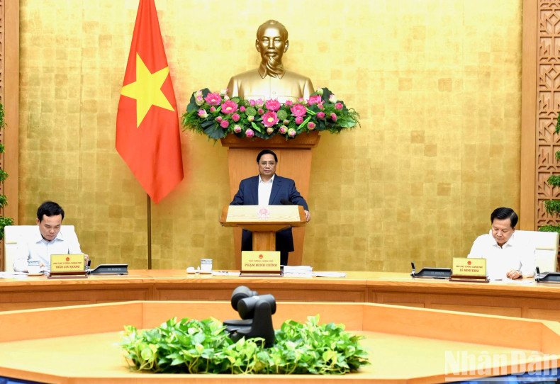 PM Pham Minh Chinh attends and chairs the meeting. PM Pham Minh Chinh attends and chairs the meeting.