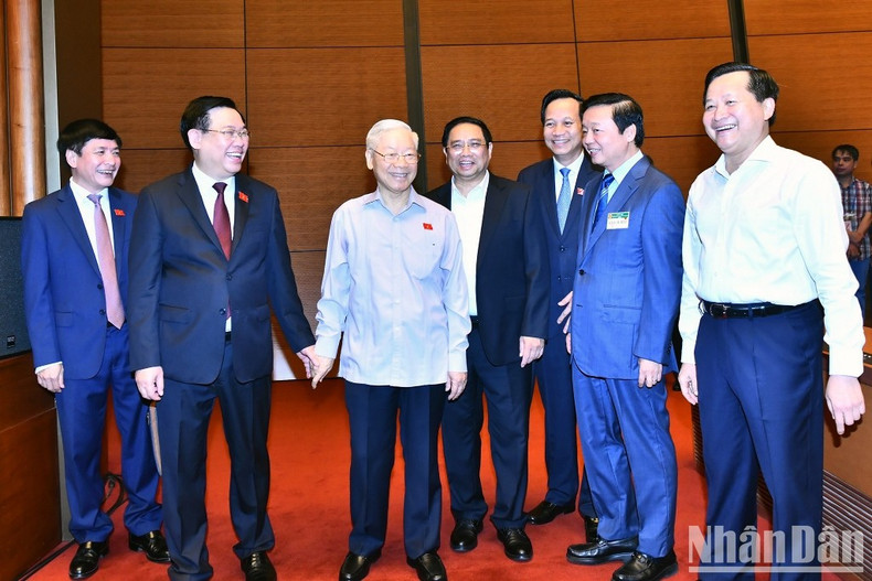 In Pictures: NA starts question-and-answer session ảnh 2